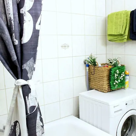 Apartment ❤ Central, Spacious Appartement, Wifi, Kitchen ❤ *