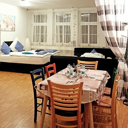 ❤ Central, Spacious Appartement, Wifi, Kitchen ❤ Nuremberg